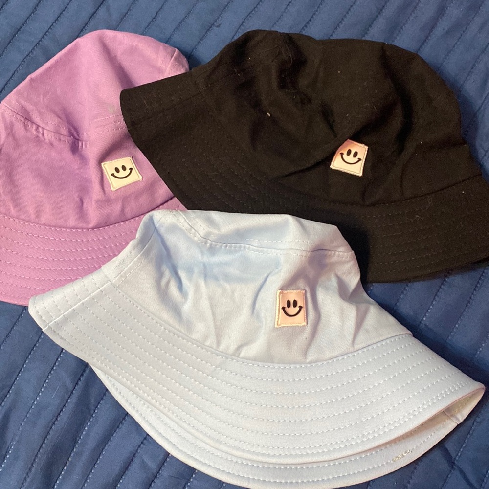 Buckets hats